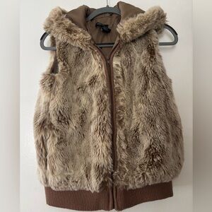 Tan and Brown Faux Fur  Hooded Vest - Brown size XS